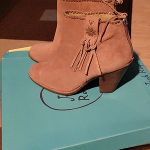 Jack Rogers Greer suede boots new